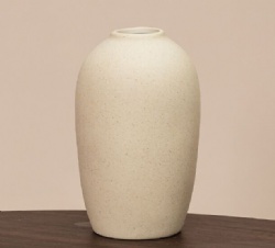 TM27 ceramic vase
